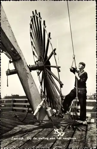 Ak Zaandijk Nordholland, Op de stelling aan het vangtouw, Windkorenmolen