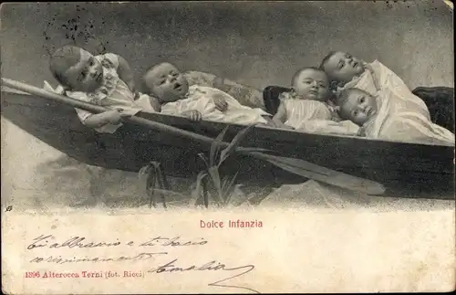 Ak Dolce Infanzia, Babys im Ruderboot