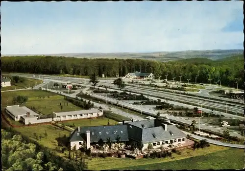 Ak Rohrbrunn Weibersbrunn Aschaffenburg, Autobahnrasthaus am Spessart, Fliegeraufnahme