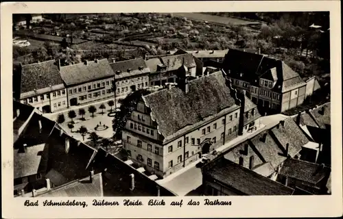 Ak Bad Schmiedeberg in der Dübener Heide, Blick auf das Rathaus