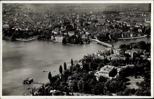 Ak Konstanz am Bodensee, Dr. Büdingens Sanatorium mit Rhein-Ausfluss, Luftbild