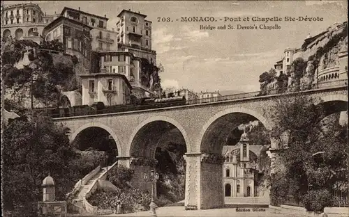 Ak Monaco, Pont et Chapelle Ste. Devote, Treppe, Häuser am Hang, Straßenpartie
