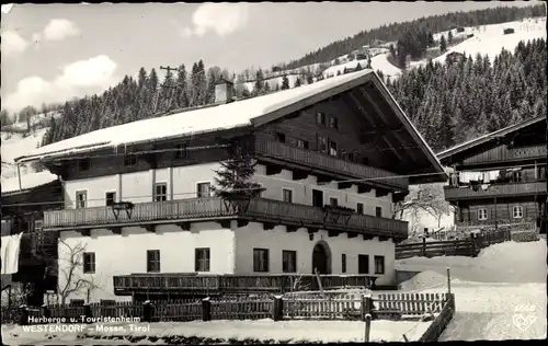 Ak Westendorf in Tirol, Herberge und Touristenheim, Winter