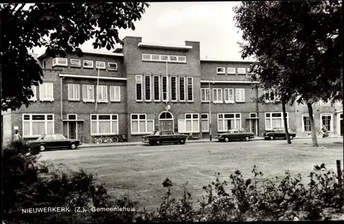 Ak Nieuwerkerk Schouwen-Duiveland Zeeland Niederlande, Gemeentehuis