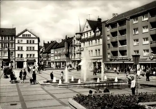 Ak Gotha in Thüringen, Neumarkt, Fontaine