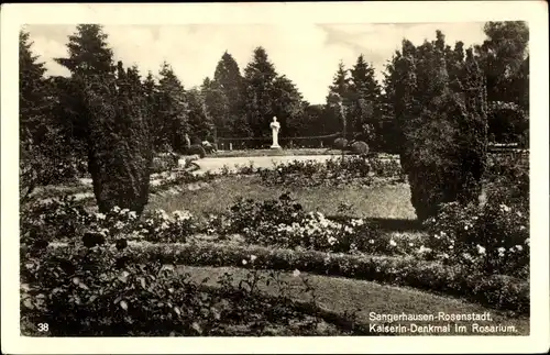 Ak Sangerhausen am Südharz, Kaiserin-Denkmal im Rosarium