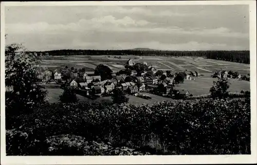 Ak Neuhaus am Rennweg Thüringen, Panorama vom Ort