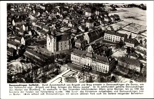 Ak Donaueschingen im Schwarzwald, Blick auf den Ort, Kirche, Fliegeraufnahme