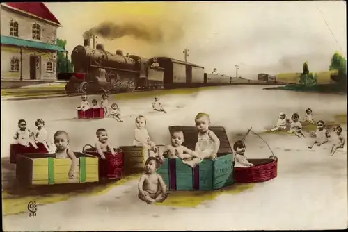 Ak Niederländische Eisenbahn, Bahnhof, Babys in Truhen, Geburt