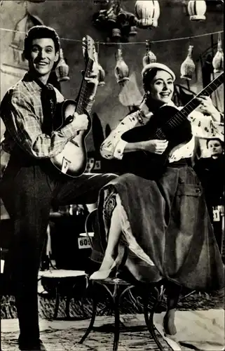 Ak Schauspielerin Caterina Valente, Schauspieler Silvio Francesco, Gitarren, Bonjour Kathrin