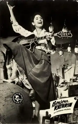Ak Schauspielerin Caterina Valente, Gitarre, Bonjour, Kathrin