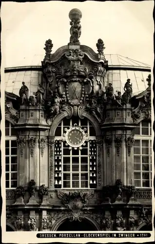 Ak Dresden Zentrum, Porzellan-Glockenspiel im Zwinger