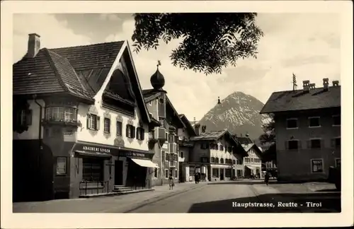 Ak Reutte in Tirol, Hauptstraße
