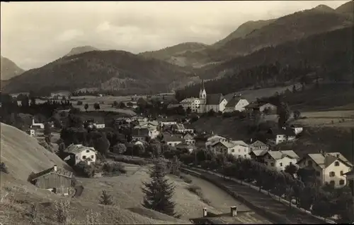 Ak Fieberbrunn in Tirol, Gesamtansicht