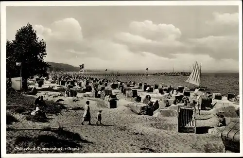 Ak Ostseebad Timmendorfer Strand, Strandpartie, Strandkörbe