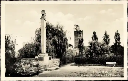 Ak Triptis in Thüringen, Kriegerehrenmal, Schlossturm