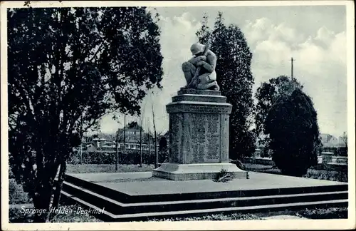 Ak Springe am Deister, Partie am Heldendenkmal