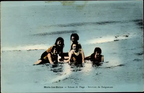 Ak Malo les Bains Nord, Scenes de Plage, Sourires de Baigneuses