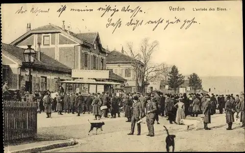 Ak Verdun Meuse, L'arrivee des Bleus