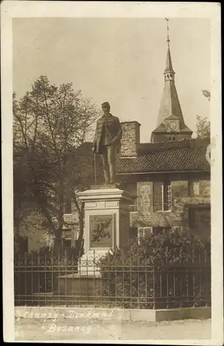 Foto Ak Buzancy Ardennes, Schanzy Denkmal