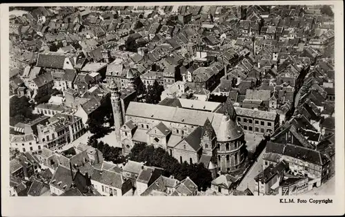 Ak Maastricht Limburg Niederlande, O. L. Vrouwekerk, Luftbild