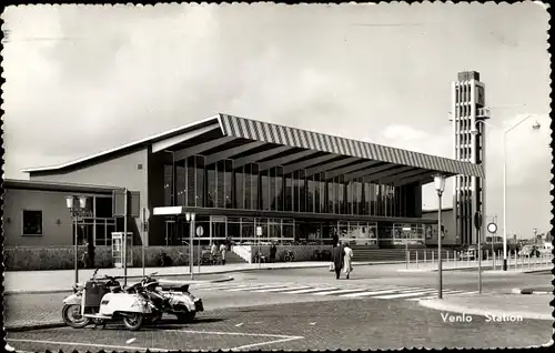 Ak Venlo Limburg Niederlande, Station, Bahnhof