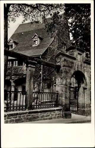 Ak Lutherstadt Eisleben, Eingang zum Hof von Luthers Geburtshaus