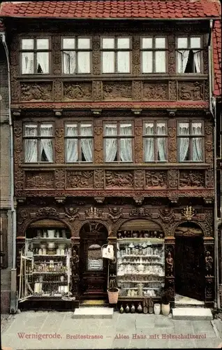 Ak Wernigerode am Harz, Altes Haus mit Holzschnitzerei, Breitestraße