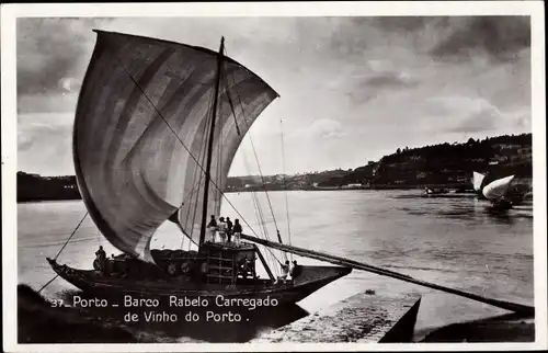 Ak Porto Portugal, Barco Rabelo Carregado de Vinho do Porto