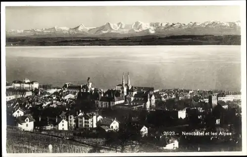 Ak Neuchâtel Neuenburg Stadt, Les Alpes, Stadtansicht mit den Alpen