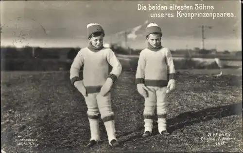 Ak Söhne des Kronprinzenpaares, Prinz Wilhelm, Louis Ferdinand, Strickkleidung