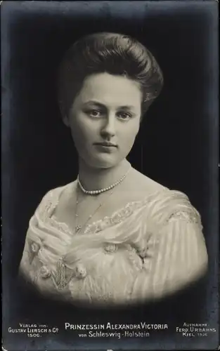 Ak Prinzessin Alexandra Viktoria von Schleswig Holstein Sonderburg Glücksburg, Portrait