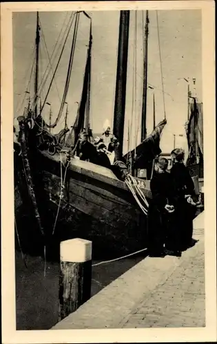 Ak Volendam Nordholland Niederlande, Boot