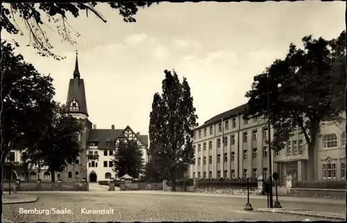 Ak Bernburg an der Saale, Blick auf die Kuranstalt
