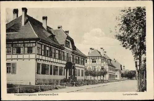 Ak Grafenwöhr im Oberpfälzer Hügelland, Truppenübungsplatz, Truppenlager, Luitpoltstraße