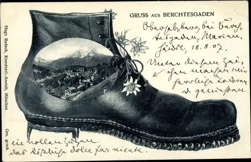 Ak Berchtesgaden in Oberbayern, Totalansicht, Wanderschuh, Blume