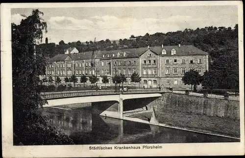 Ak Pforzheim im Schwarzwald, Städtisches Krankenhaus