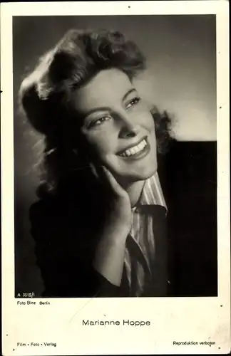 Ak Schauspielerin Marianne Hoppe, Portrait