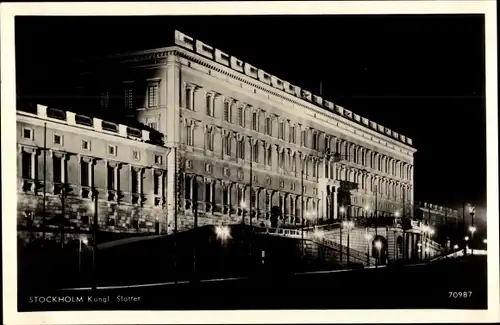 Ak Stockholm Schweden, Kungl. Slottet, Schloss bei Nacht