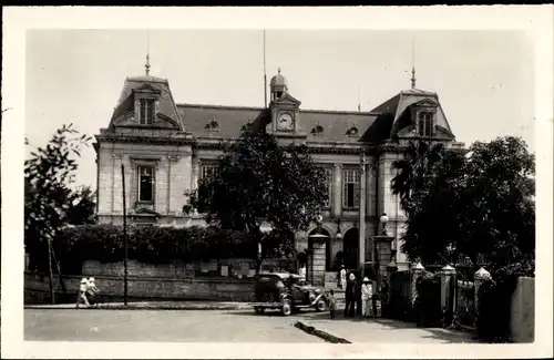 Ak Dakar Senegal, L'Hotel de Ville