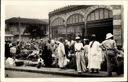 Ak Dakar Senegal, Un coin du marche