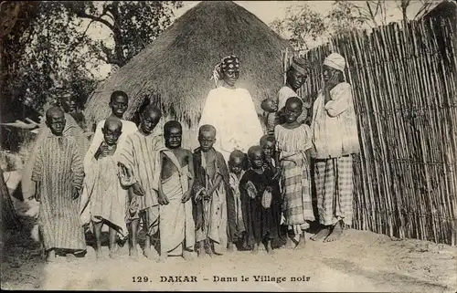 Ak Dakar Senegal, Dans le Village noir