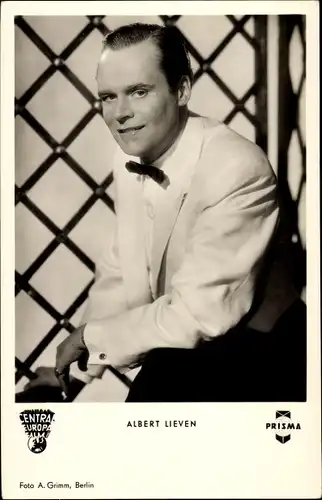 Ak Schauspieler Albert Lieven, Portrait, Film Die Rose von Stambul