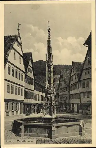 Ak Bad Urach in der Schwäbischen Alb, Partie am Marktbrunnen