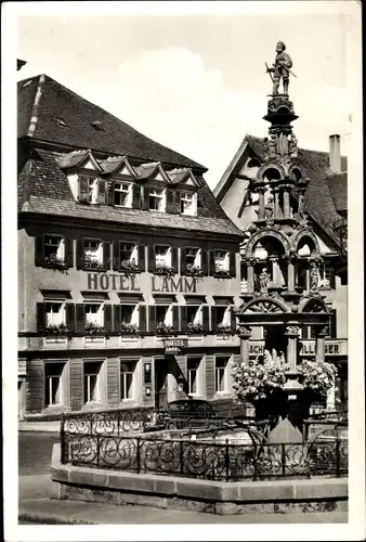 Ak Rottweil am Neckar, Hotel Lamm mit Marktbrunnen