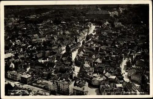 Ak Gotha in Thüringen, Blick auf den Ort, Fliegeraufnahme