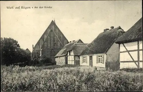 Ak Wiek auf der Insel Rügen, An der Kirche, Wohnhäuser
