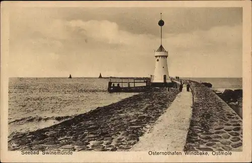 Ak Chorzelin Osternothafen Świnoujście Swinemünde Pommern, Ostmole, Leuchtturm