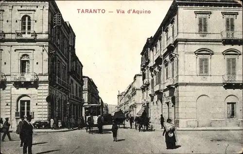Ak Tarent Taranto Puglia, Via d'Aquino, Pferdewagen