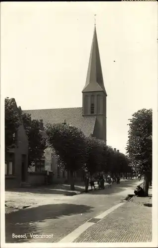 Ak Beesd Geldermalsen Gelderland Niederlande, Voorstraat, Kirche